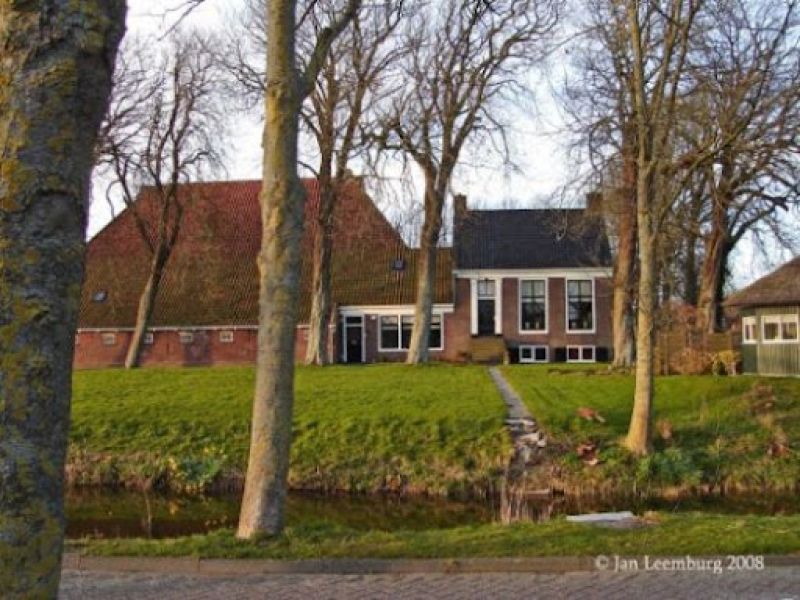 Monumentale boerderij, Hobbemasingel 8