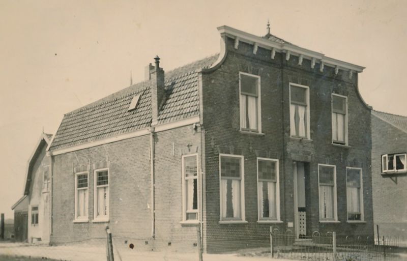 Hoofdstraat 100 (voor 1942: Valkenburgerweg 126)