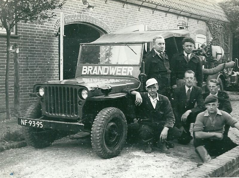 Hoofdstraat - brandweerkazerne achter de Broekweg, ingang Hoofdstraat