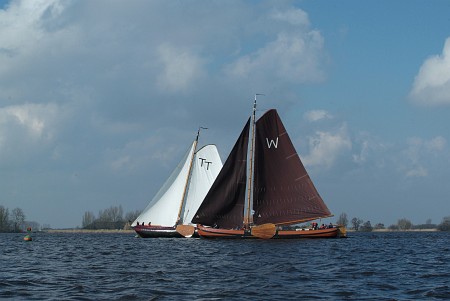 Súdwest-Fryslân: marren, kliffen en stêden