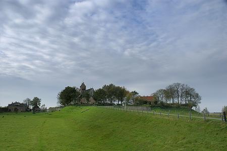 Noordoost Friesland: Wadden, wouden en terpenland