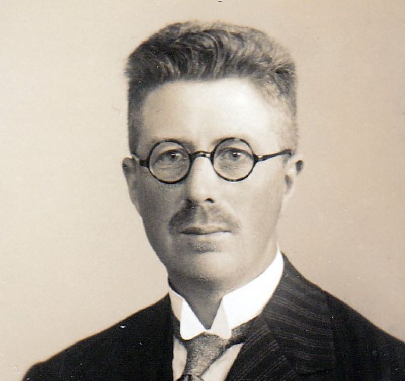 Tram Jan